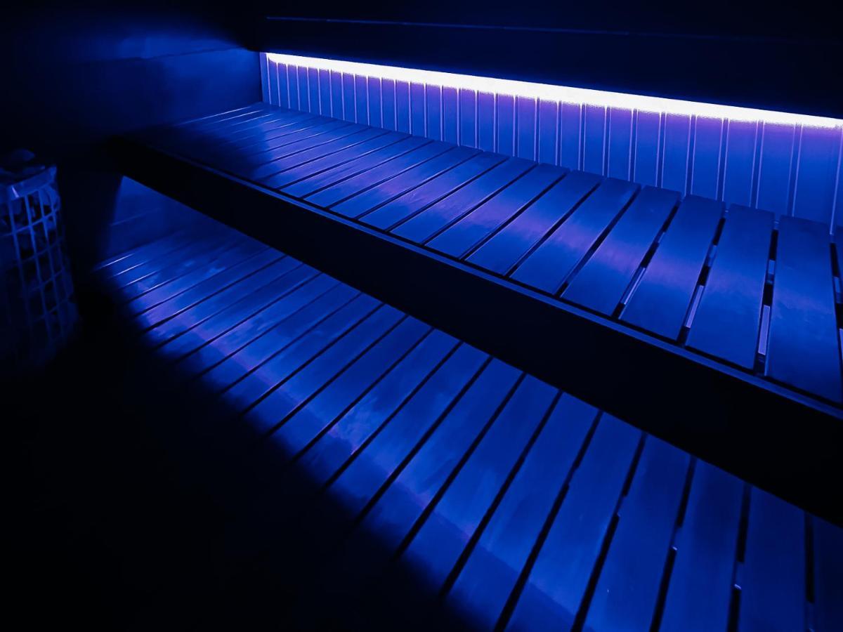 Sky Flat Jacuzzi 27 Floor Apartment Klaipeda Bagian luar foto